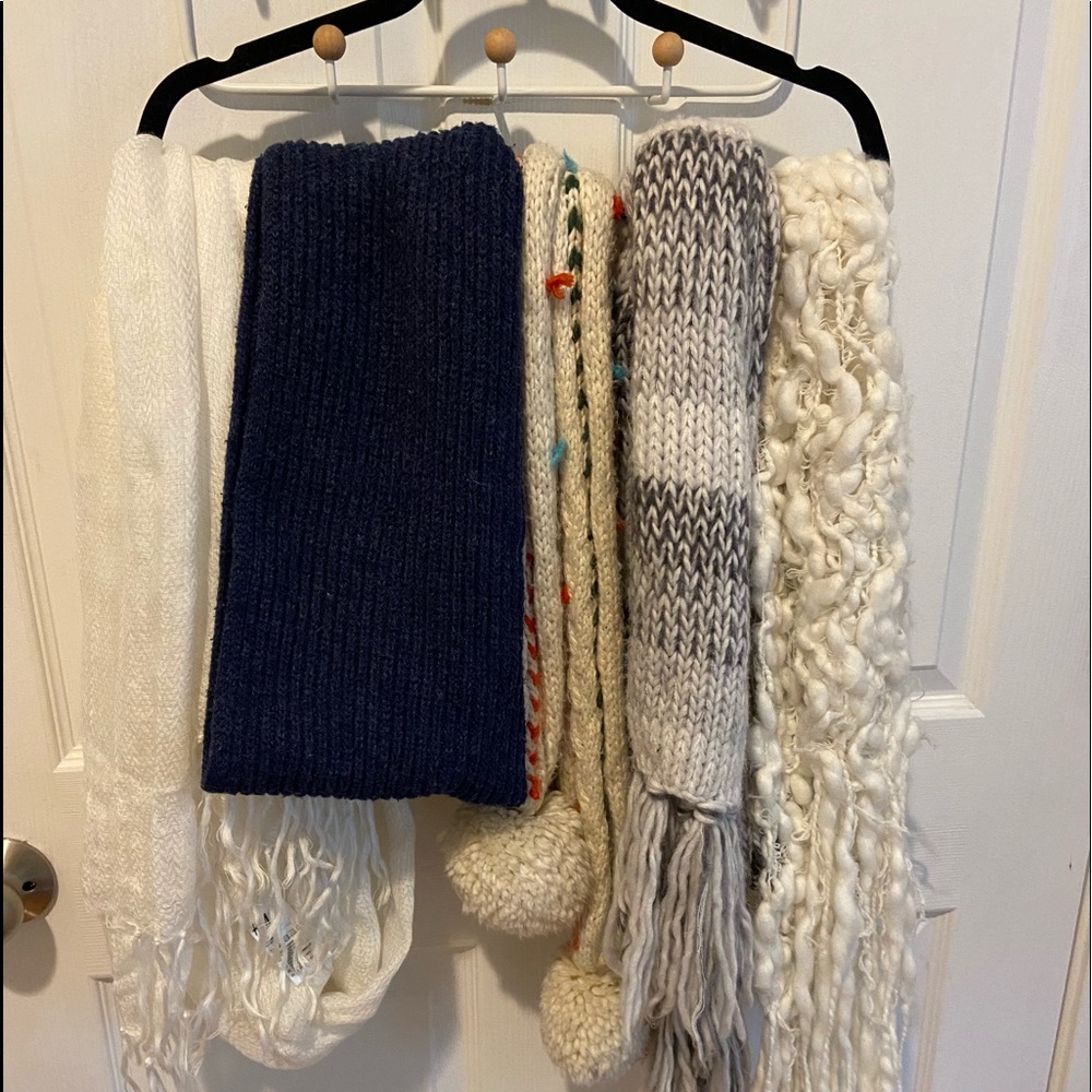 SCARVES!!